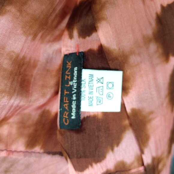 🤎 Craft Link 100% Silk Scarf/Wrap - Picture 5 of 9